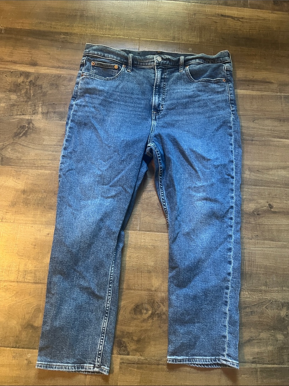GAP Women’s High Rise Straight Leg Jeans in Classic Blue Wash